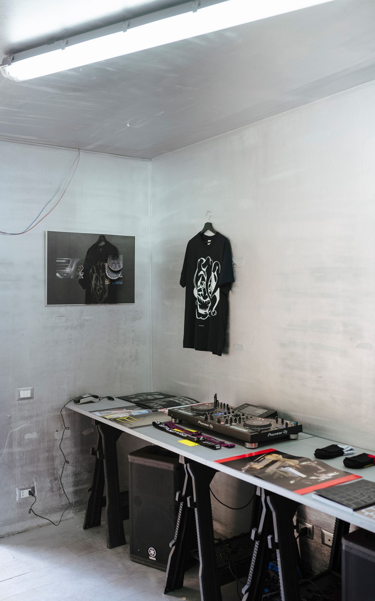 STANDARD TRADING.  The first temporary store in Corso Garibaldi 121, Milano.  Now is closed for ever.